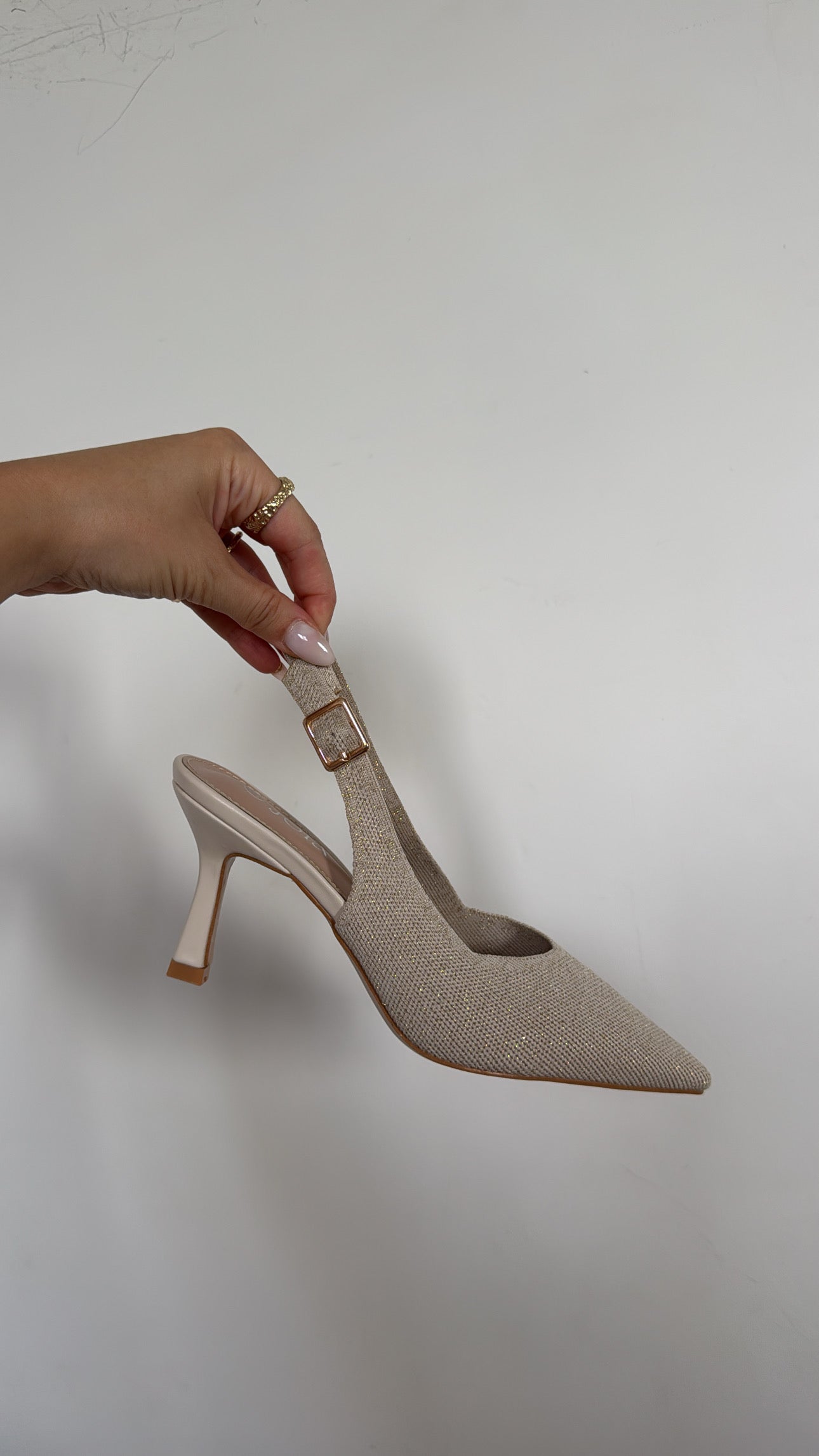 Escarpins beige pailletés