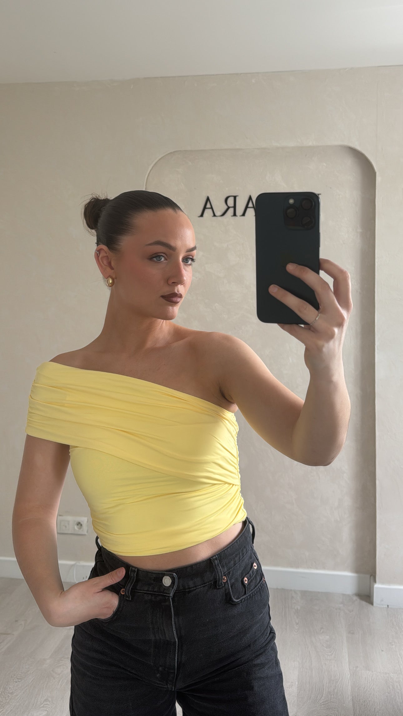 Top asymétrique plissé jaune