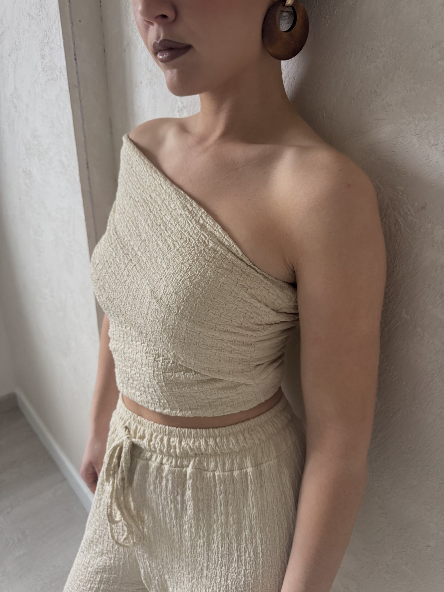 Ensemble asymétrique beige