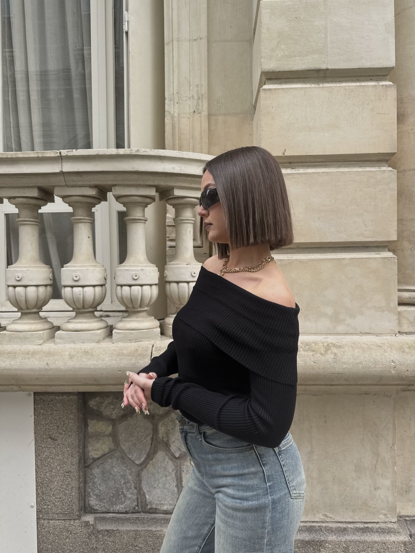 Pull Bardot noir