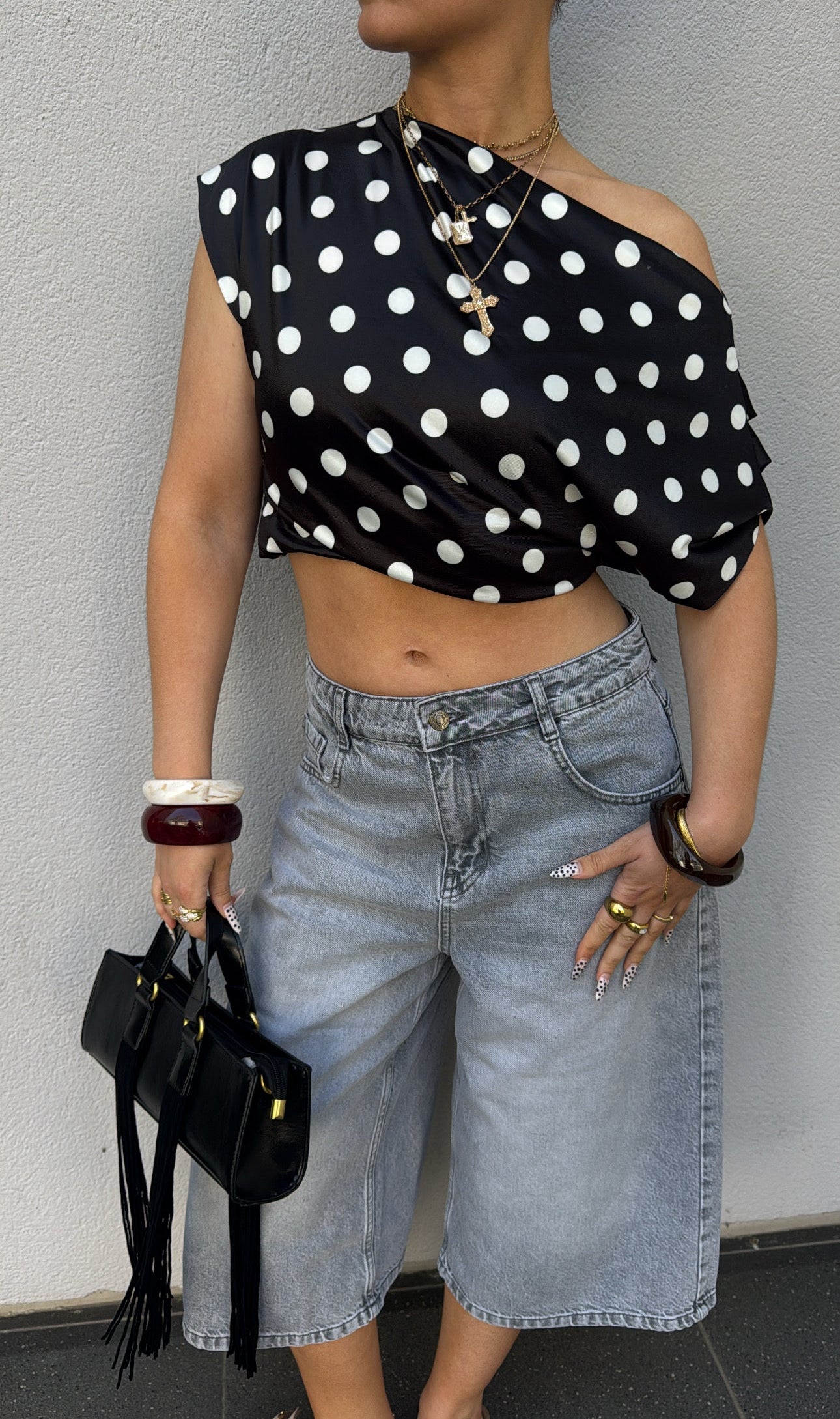 Top asymétrique à pois - Noir