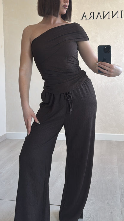 Ensemble asymétrique chocolat