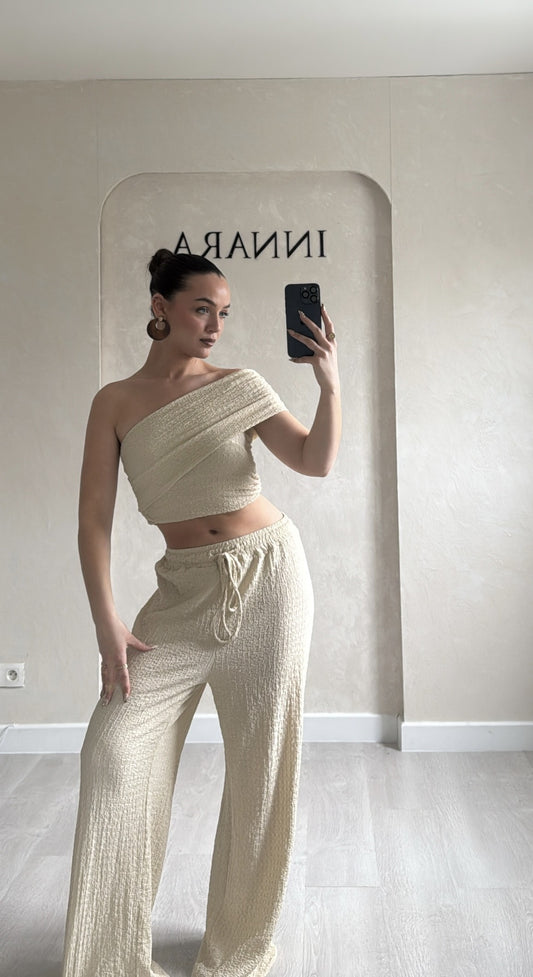 Ensemble asymétrique beige